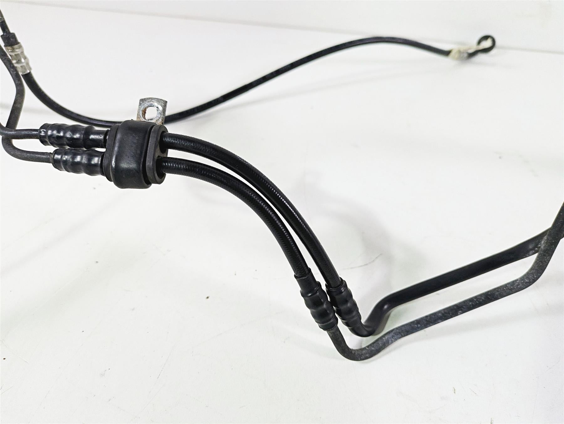 2018 Harley Softail FXFBS Fat Bob Front Abs Brake Line Set 41800622 {{ shop.shopifyCountryName }} - Mototech271