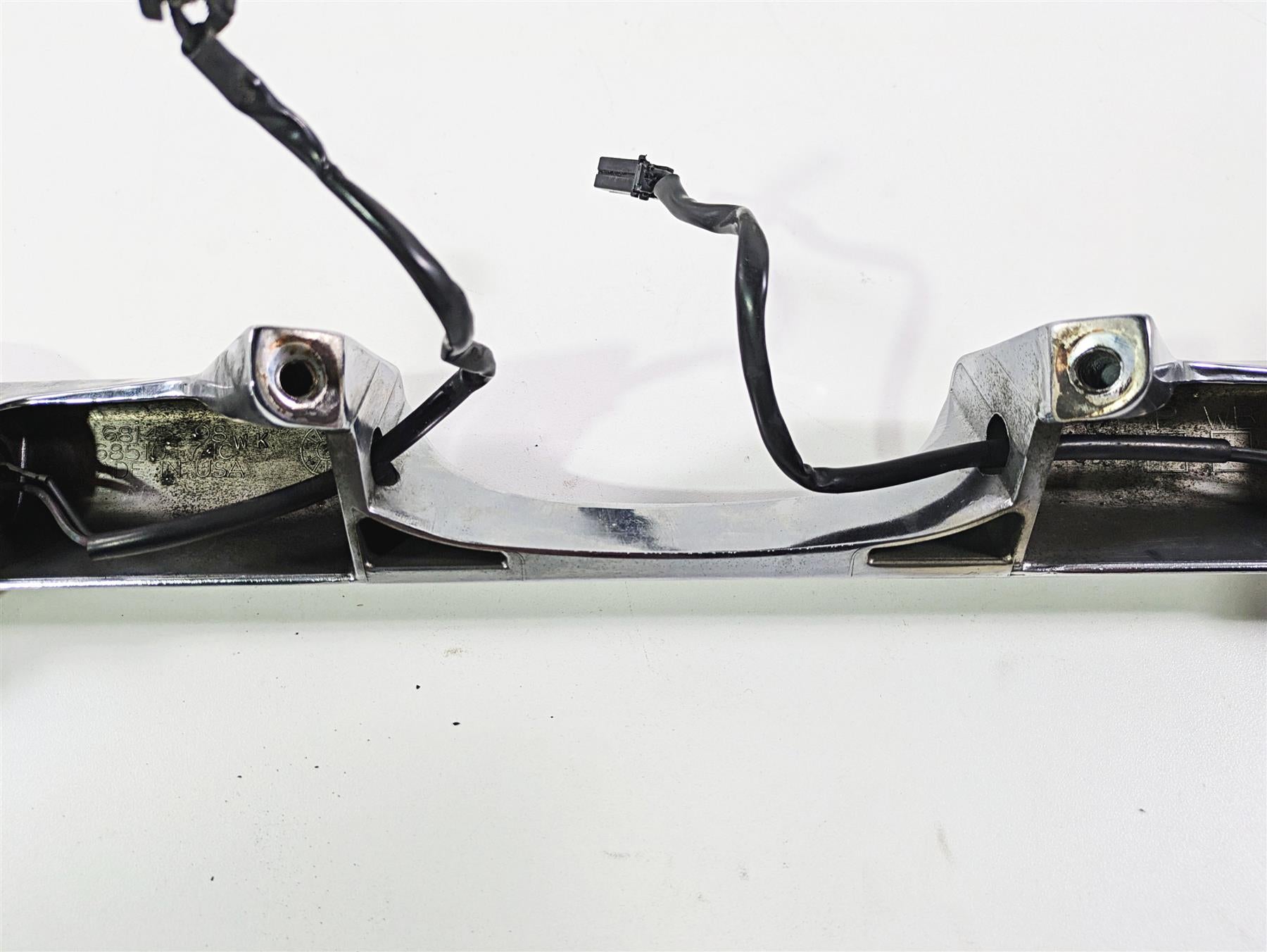 2005 Harley Touring FLHRI Road King Rear Blinker Turn Signal Bar Set 68145-98 {{ shop.shopifyCountryName }} - Mototech271