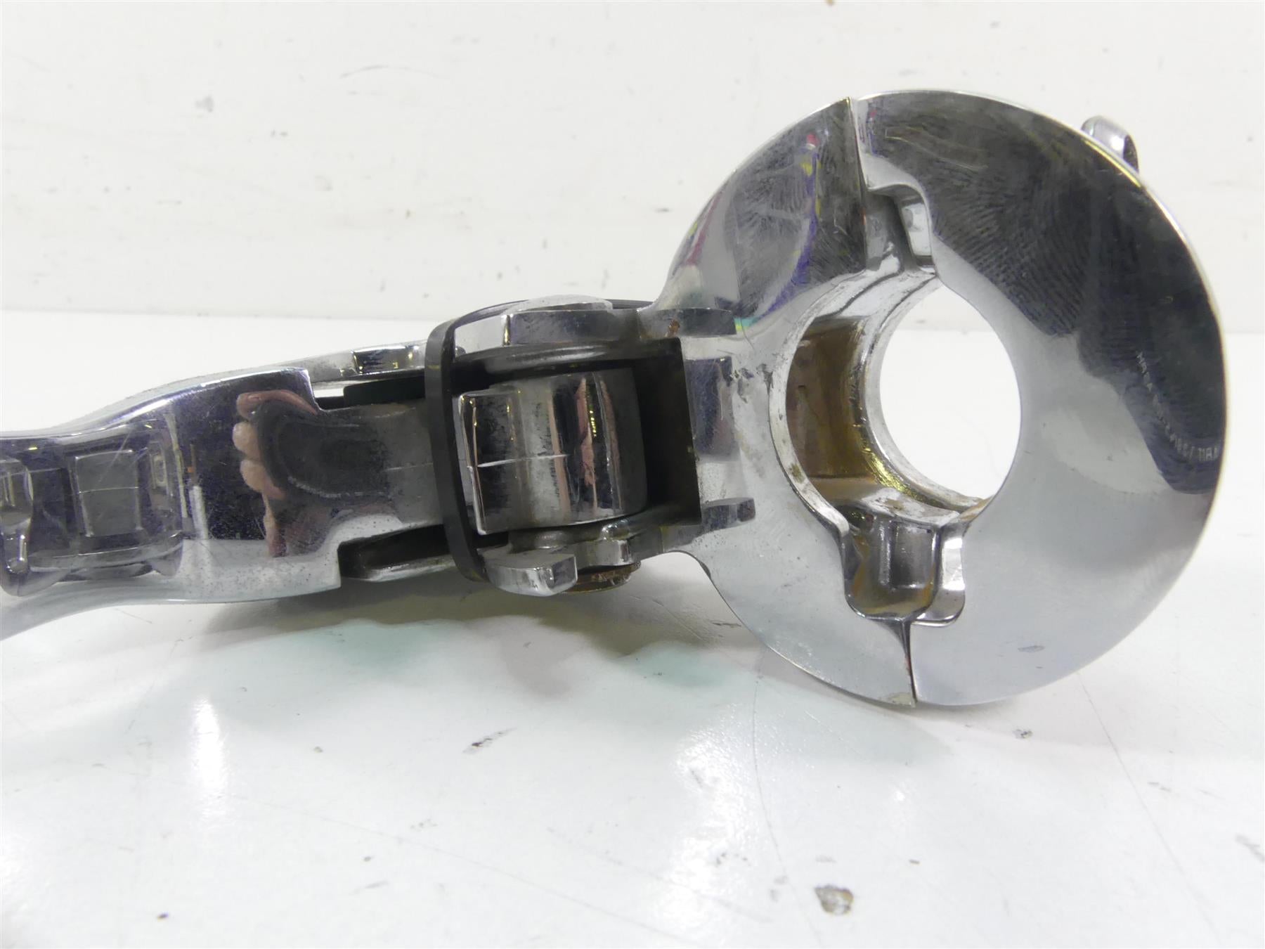 2004 Harley FXDWGI Dyna Wide Glide Chrome Clutch Perch & Lever 38608-96 45015-96 {{ shop.shopifyCountryName }} - Mototech271