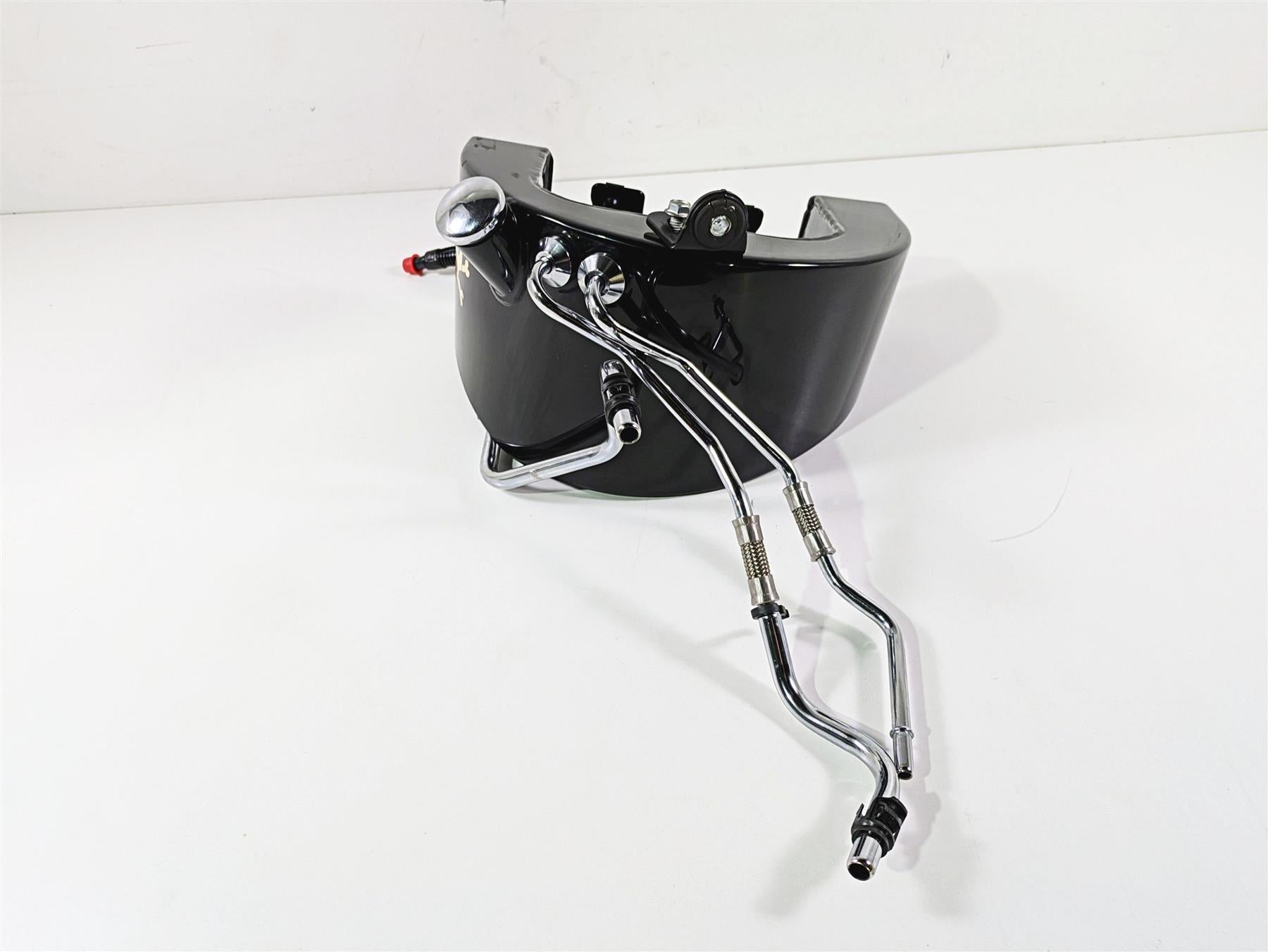 2009 Harley FLSTSB Cross Bones Oil Tank Reservoir & Lines - No Leaks 62507-09DH {{ shop.shopifyCountryName }} - Mototech271