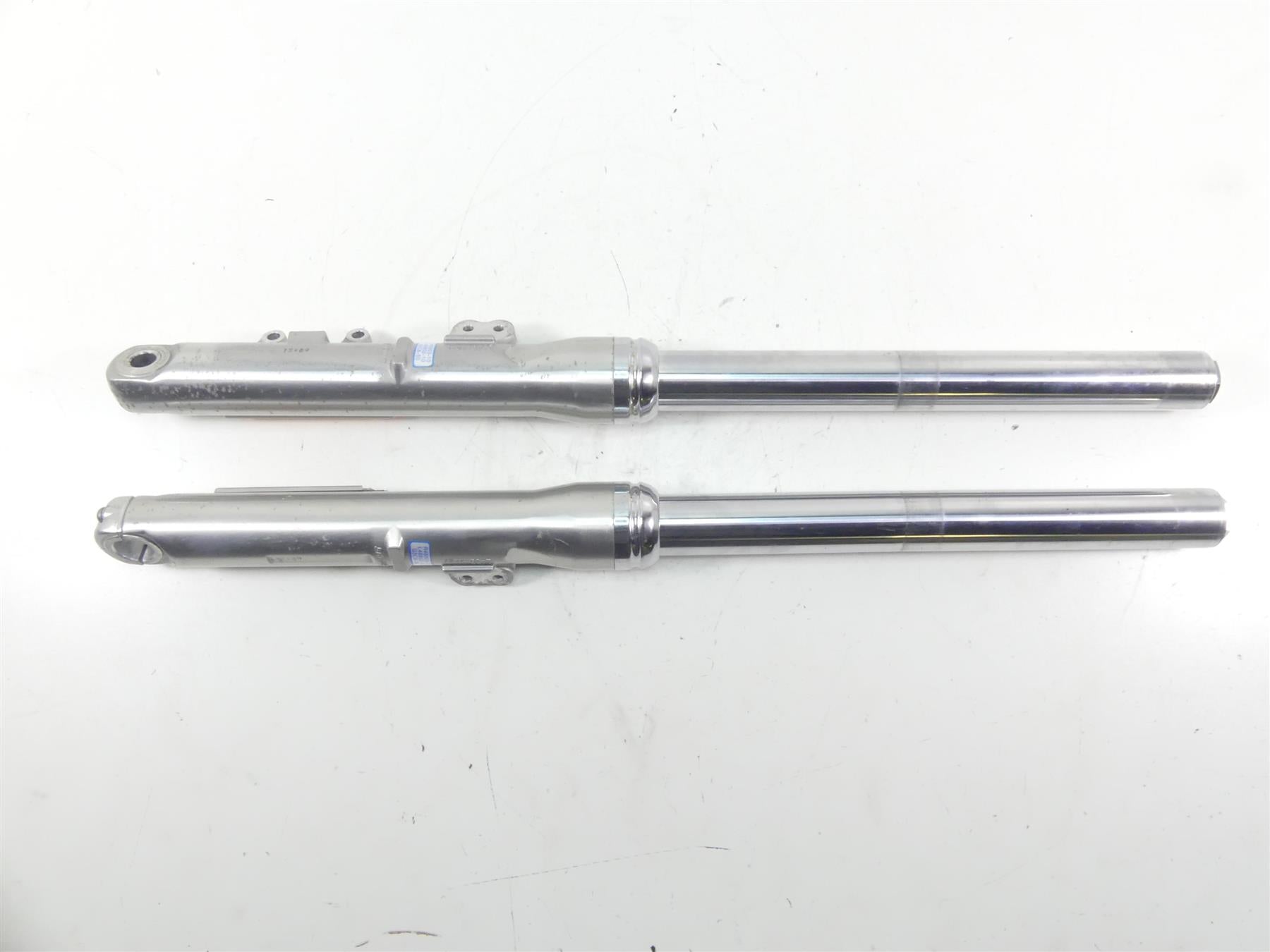 2010 Harley FXDWG Dyna Wide Glide Straight 49mm Front Fork Leg Set 48802-10A {{ shop.shopifyCountryName }} - Mototech271