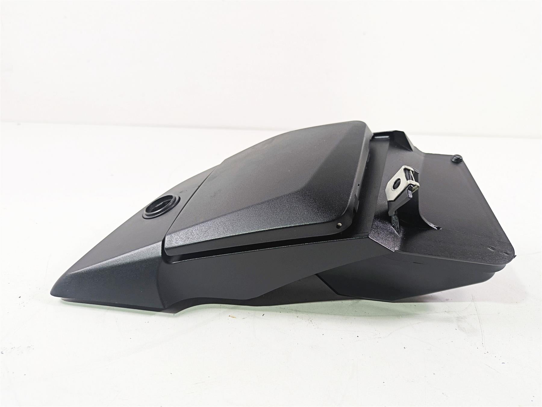 2016 BMW R1200RT K52 Left Storage Compartment Box 46638544957 {{ shop.shopifyCountryName }} - Mototech271