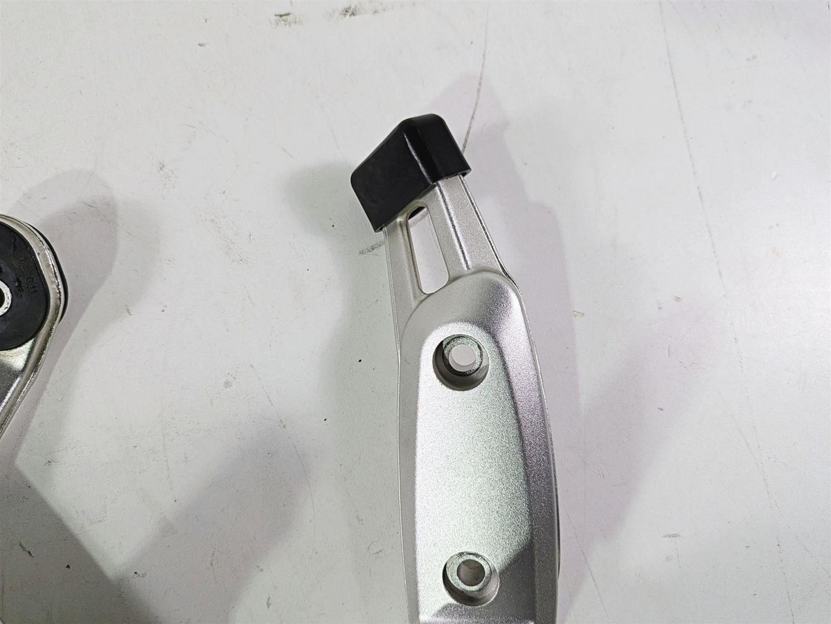 2012 BMW R1200R K27 Rear Passenger Foot Peg Rest Set 46717728893 46717728894 {{ shop.shopifyCountryName }} - Mototech271