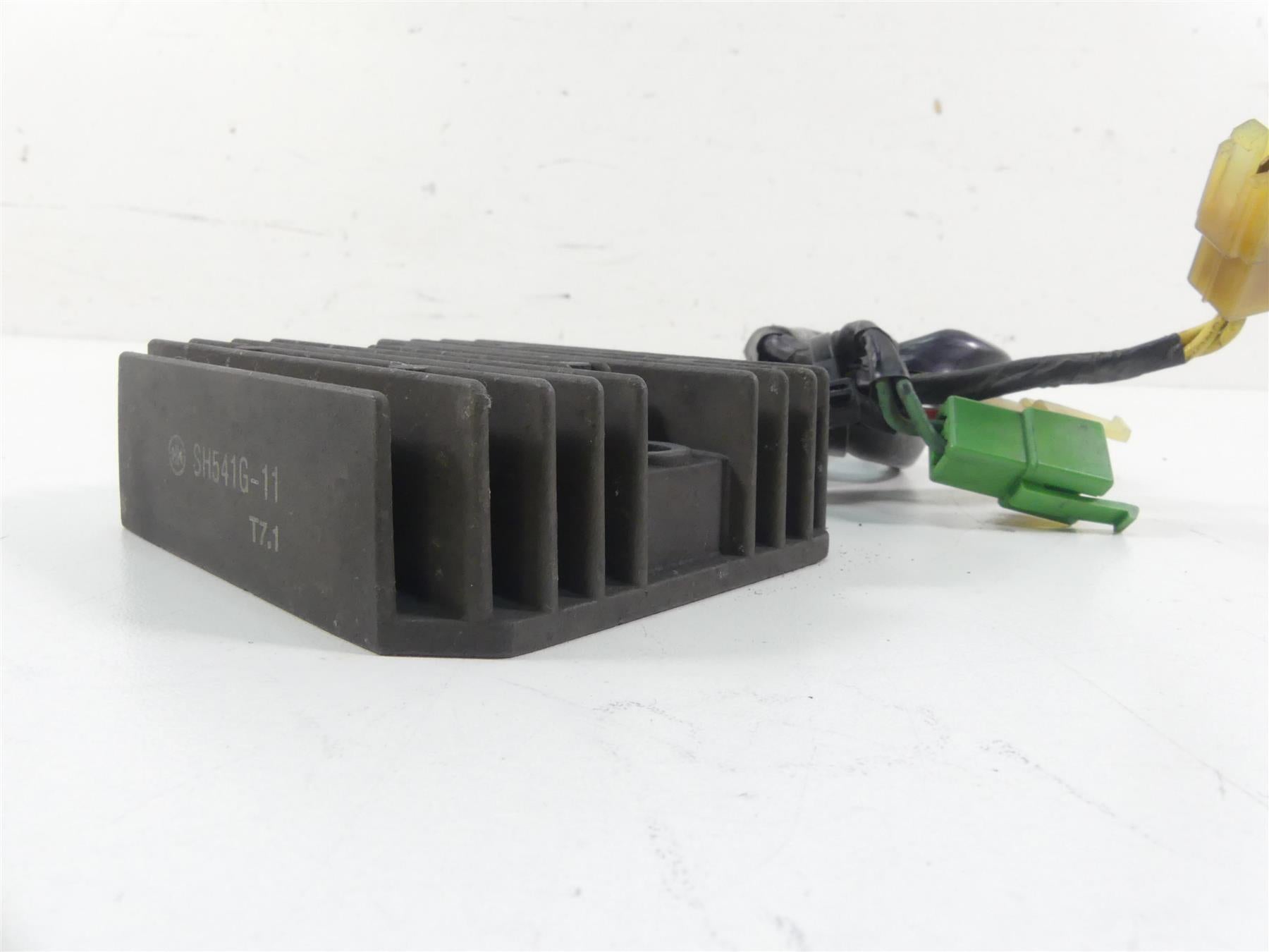 1998 Honda Shadow VT1100T Rectifier Voltage Regulator 31600-MAA-A10 SH541G-11 {{ shop.shopifyCountryName }} - Mototech271