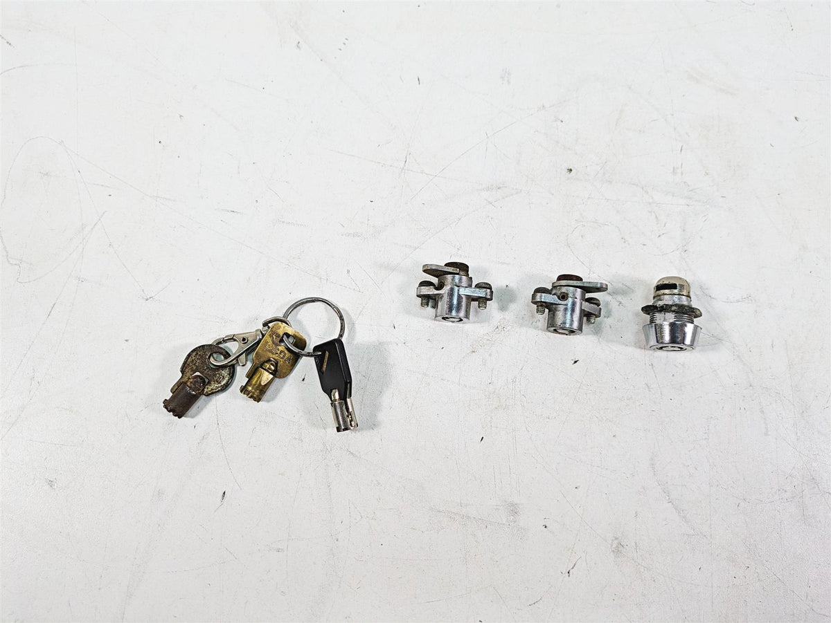 1999 Harley Touring FLHTC Electra Glide Tank Lid Bag Locks & 3 Keys 61029-92A {{ shop.shopifyCountryName }} - Mototech271