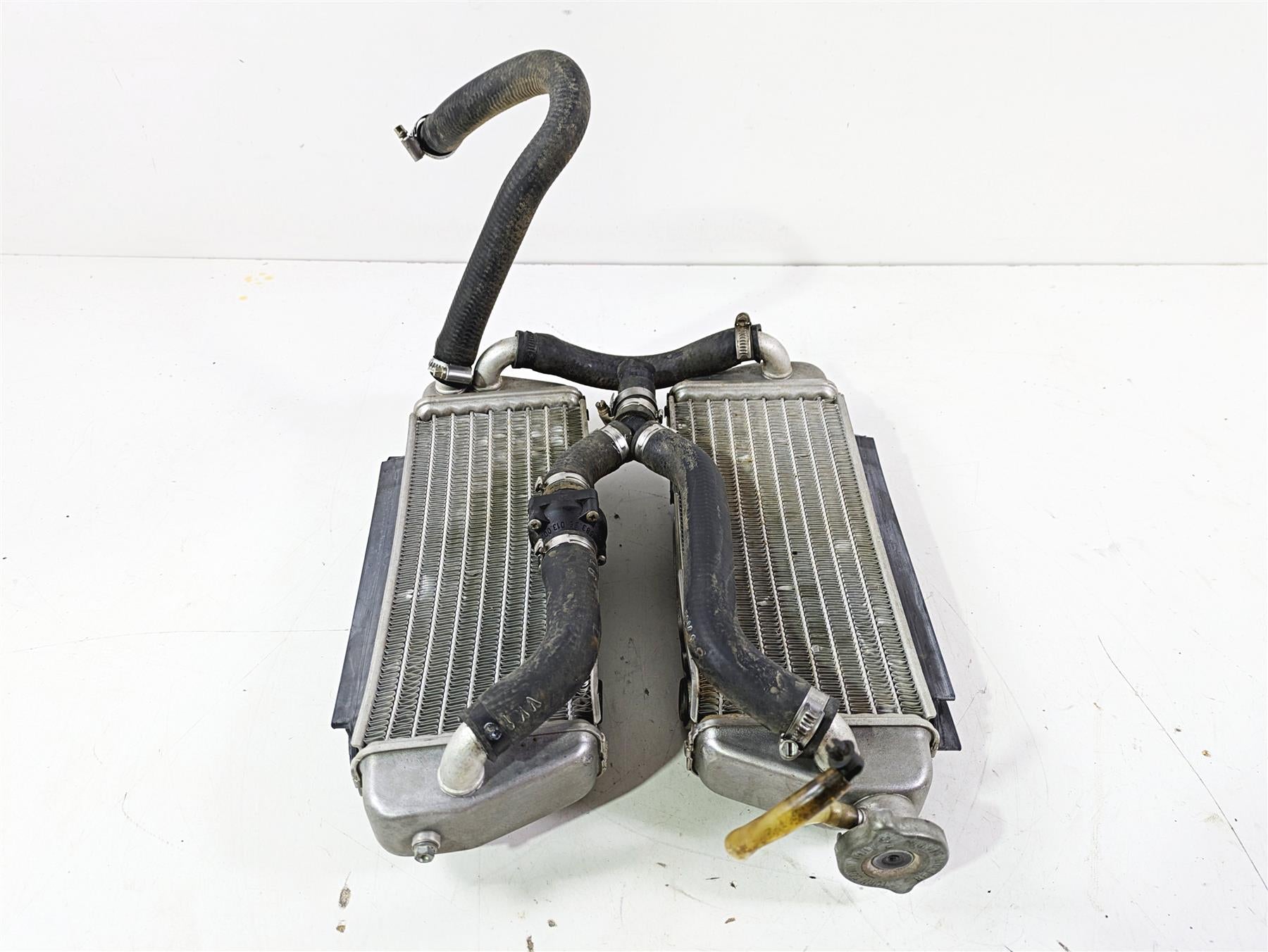 1998 KTM 380 SX MX Left Right Radiator Set - No Leaks 54735008000 50335007000