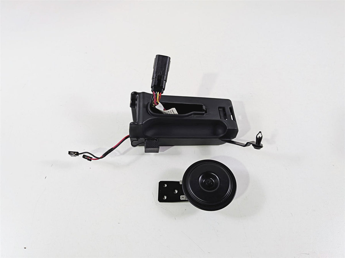 2024 Harley Softail FXLRST Low Rider Horn & Wiring Box Set 69201654 {{ shop.shopifyCountryName }} - Mototech271
