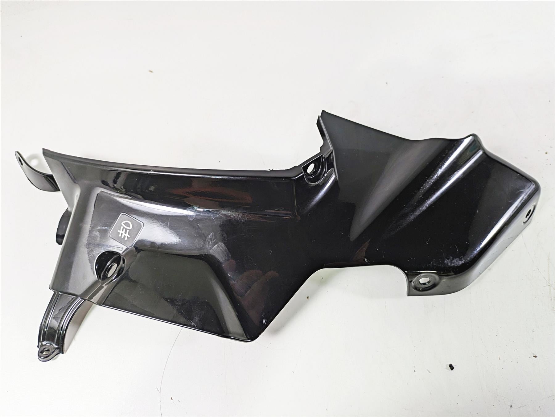 2014 Moto Guzzi California 1400 Touring Neck Frame Cover Fairing Set B063717 {{ shop.shopifyCountryName }} - Mototech271