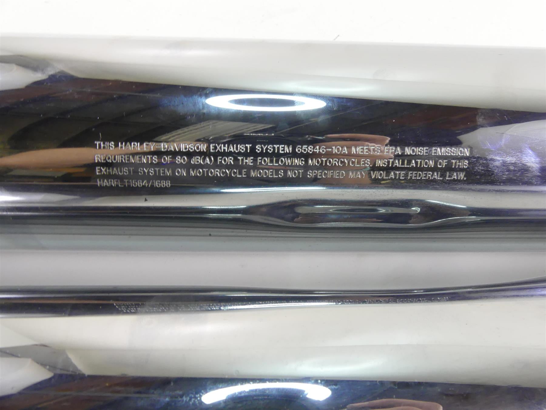 2016 Harley Touring FLHTP Electra Glide Exhaust Pipe Muffler Set 65846-10A {{ shop.shopifyCountryName }} - Mototech271