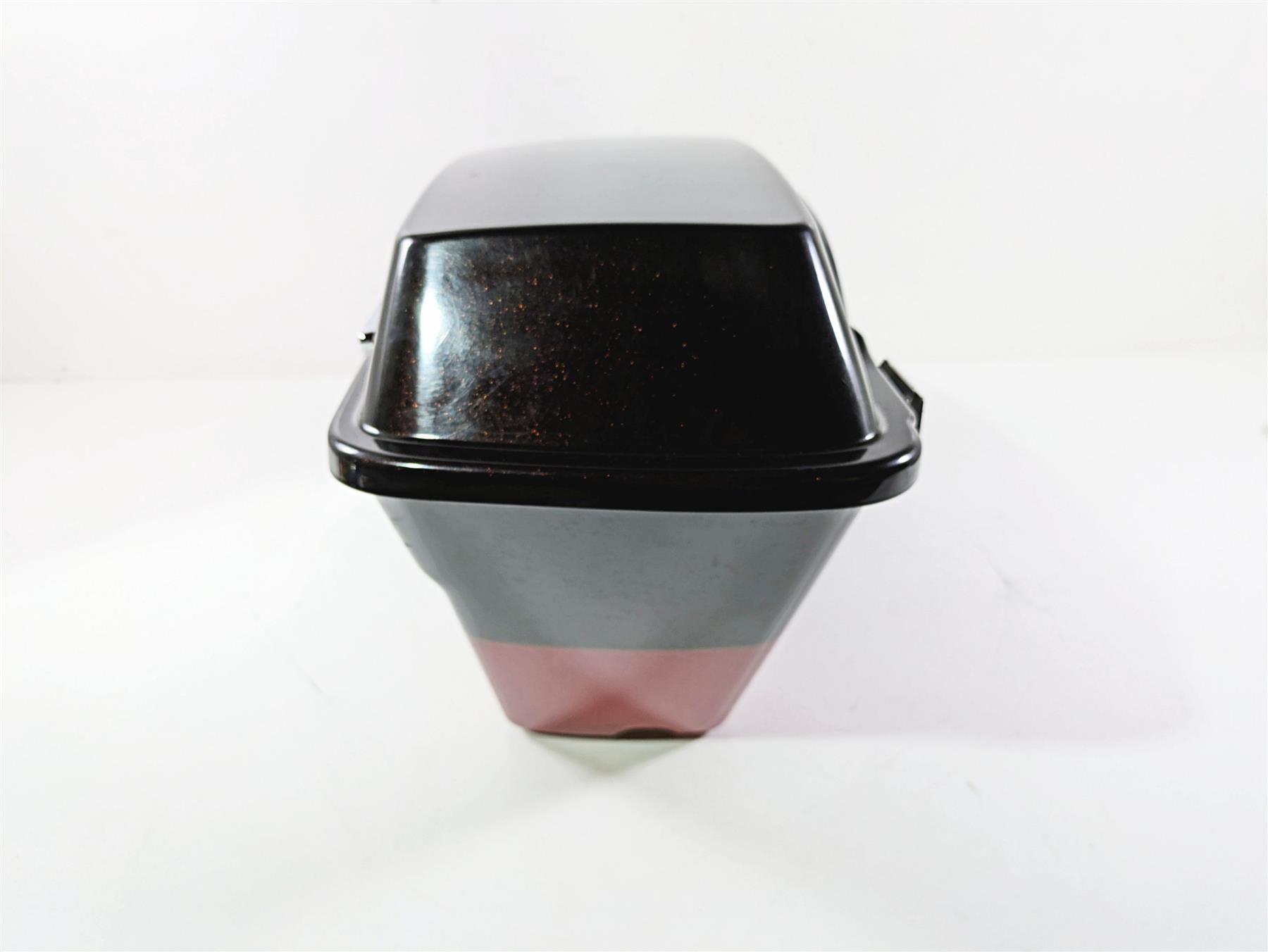 2010 Harley Touring FLHTK Electra Glide Right Saddlebag Saddle Bag 90752-93 {{ shop.shopifyCountryName }} - Mototech271