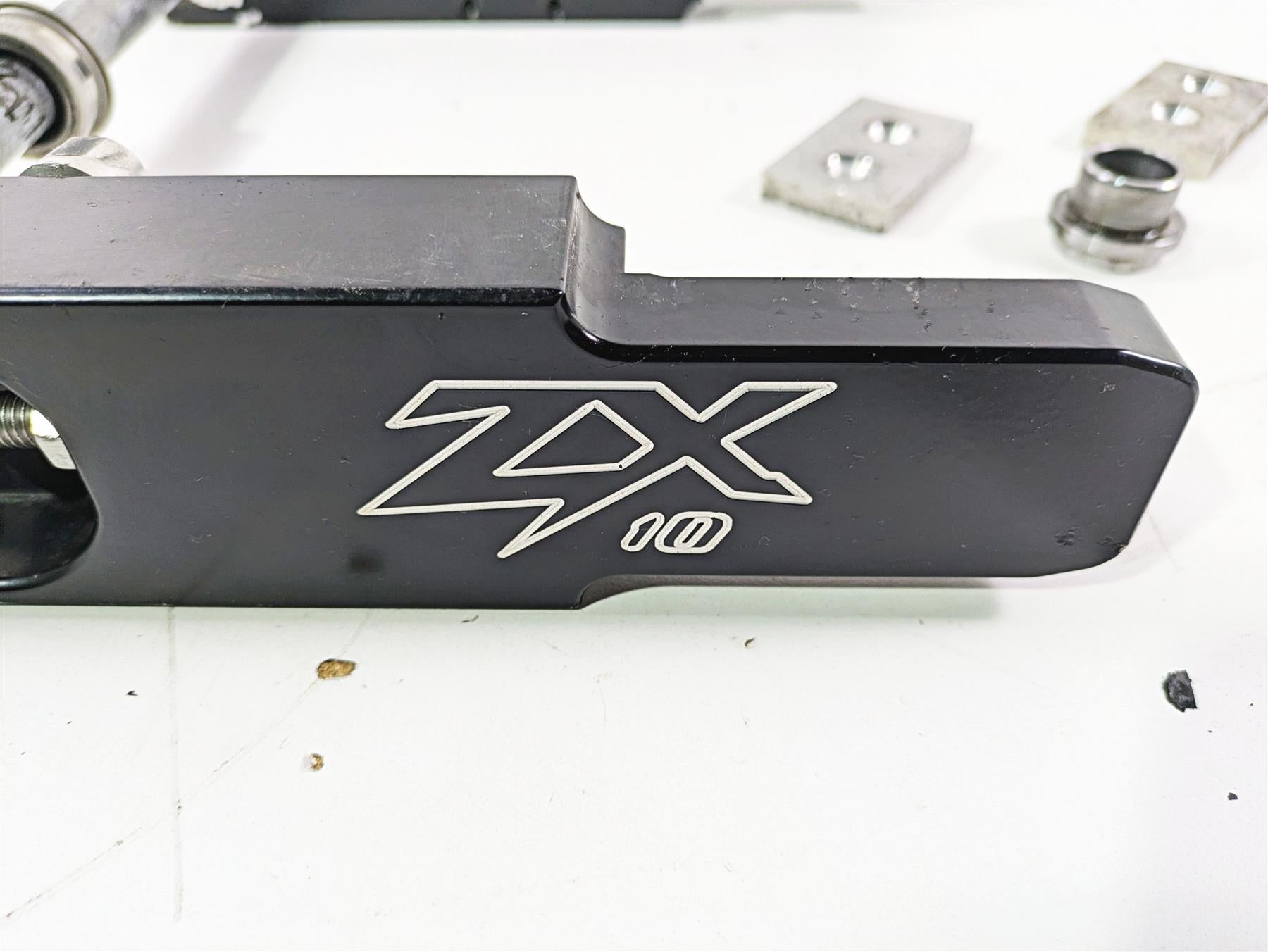 2005 Kawasaki ZX1000 ZX10R Ninja 9" Rear Swingarm Extension Kit {{ shop.shopifyCountryName }} - Mototech271