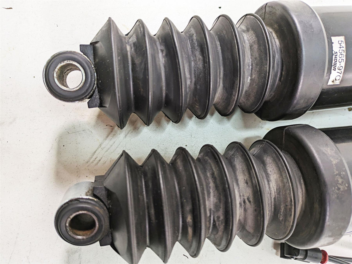 2005 Harley Touring FLHTCUI Electra Glide Rear Air Shock Set - Read 54565-97C {{ shop.shopifyCountryName }} - Mototech271