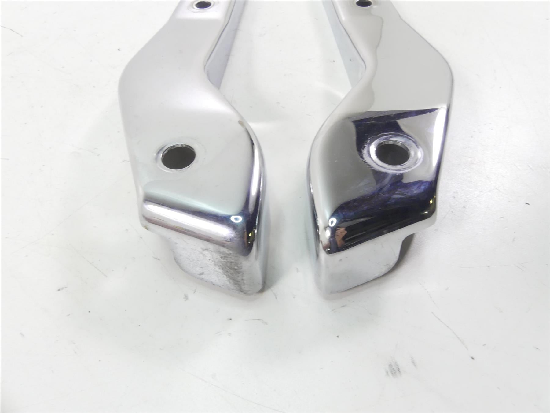 2004 Harley FXDWGI Dyna Wide Glide Rear Fender Struts Braces 59893-96 60007-96 {{ shop.shopifyCountryName }} - Mototech271