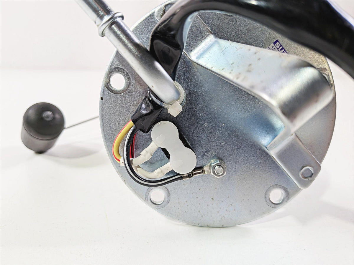 2024 Suzuki GSXR 600 Fuel Gas Petrol Pump & Sending Unit -Tested 15100-14J01 {{ shop.shopifyCountryName }} - Mototech271