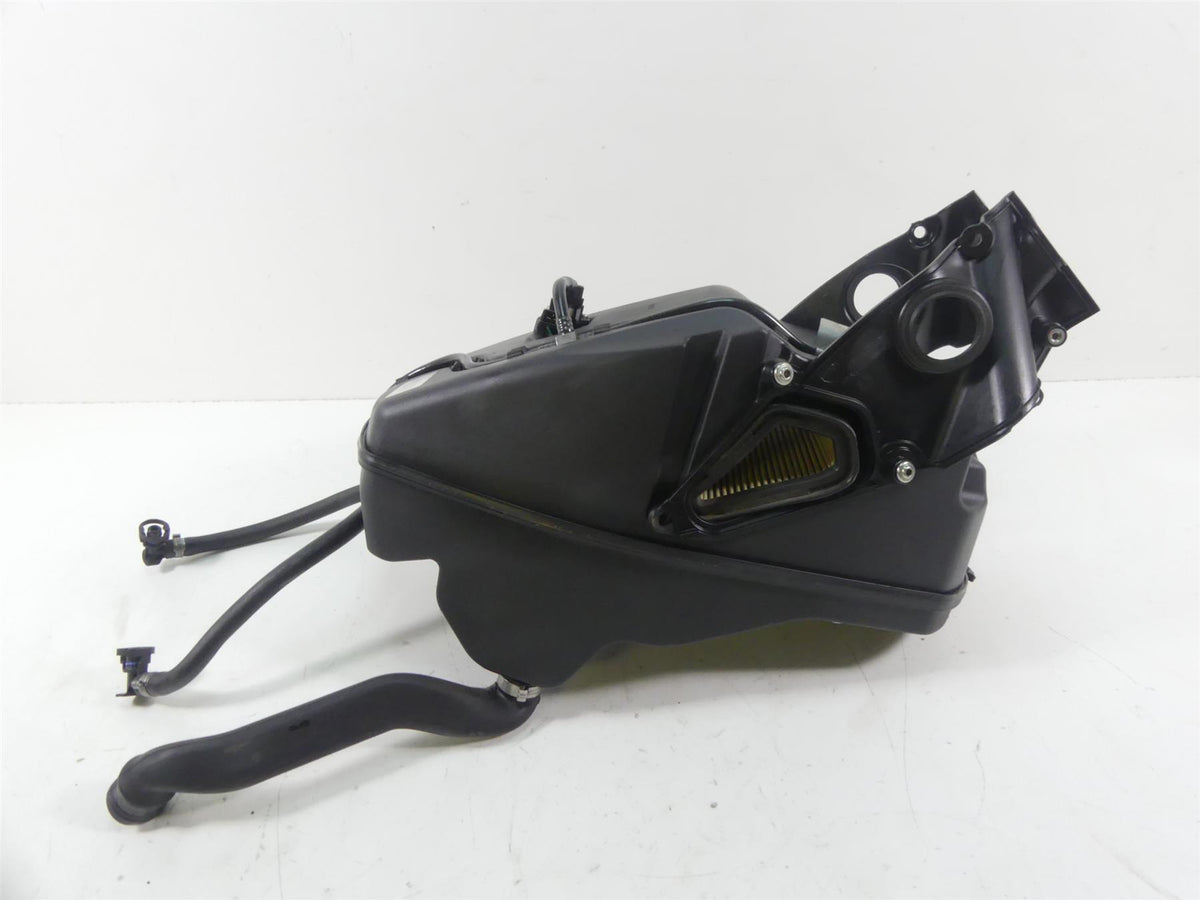 2013 Ducati Streetfighter 848 Air Box Filter Cleaner + Fuel Injects 44211393B {{ shop.shopifyCountryName }} - Mototech271