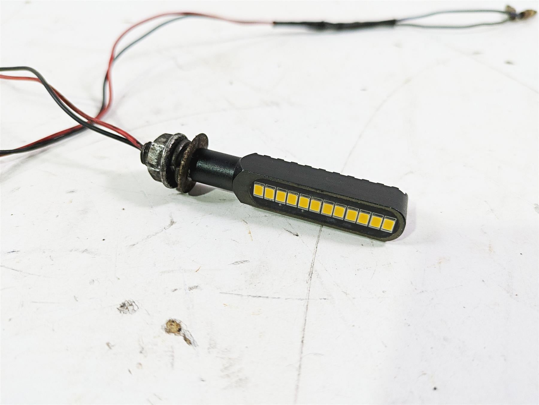 2004 Victory Kingpin Aftermarket Rear Led Blinker Turn Signal Set {{ shop.shopifyCountryName }} - Mototech271