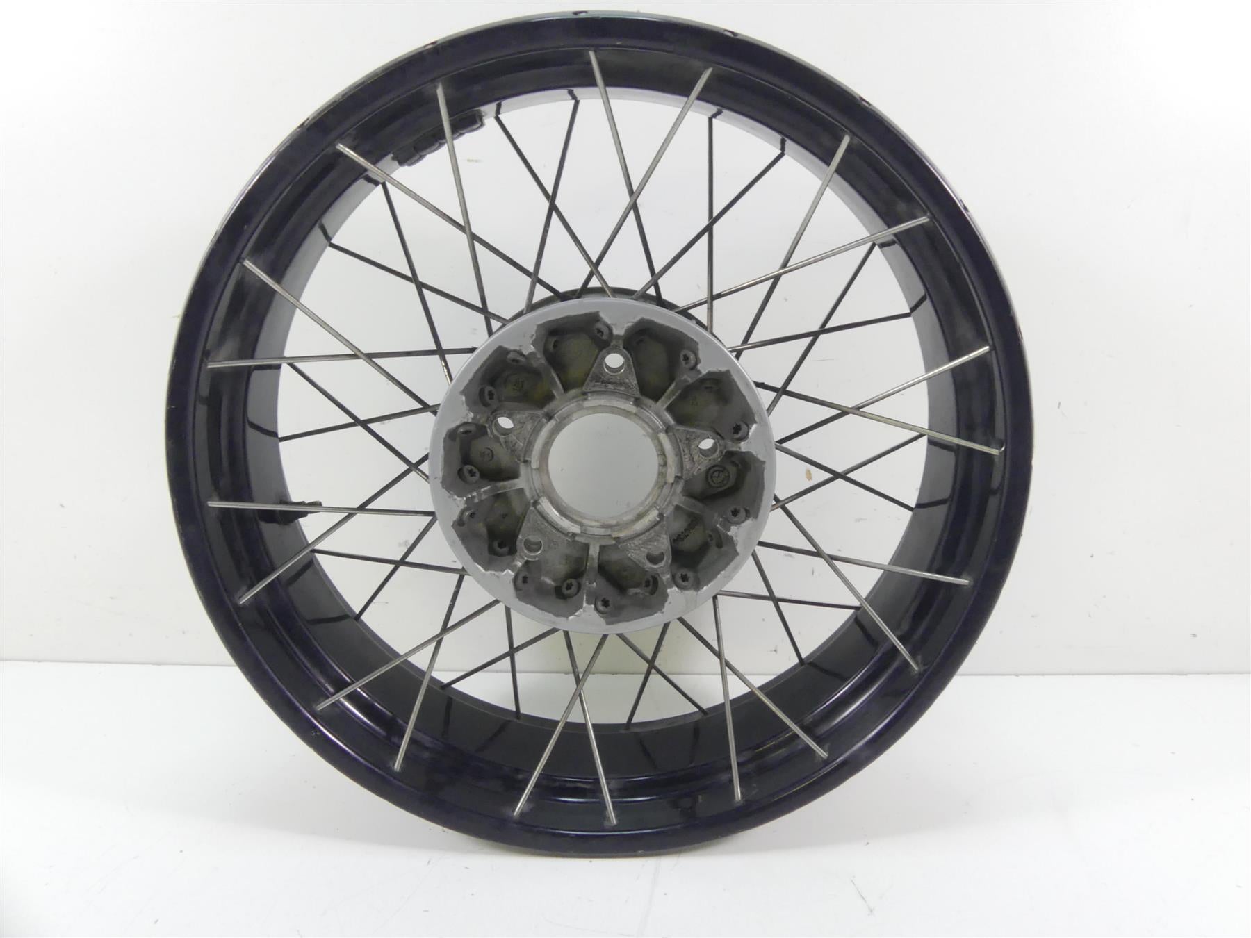 2012 BMW R1200 GS K255 Adventure Rear Spoke Wheel Rim 17x4 - Read 36318553004 {{ shop.shopifyCountryName }} - Mototech271