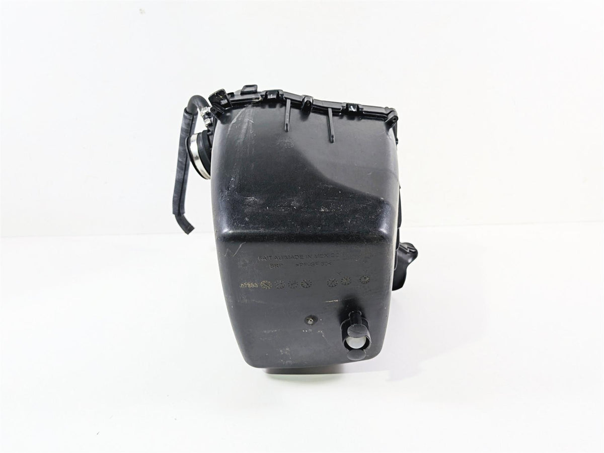 2021 Sea-Doo Spark 900 Trixx Air Box Filter Cleaner 273000385 273000386 {{ shop.shopifyCountryName }} - Mototech271