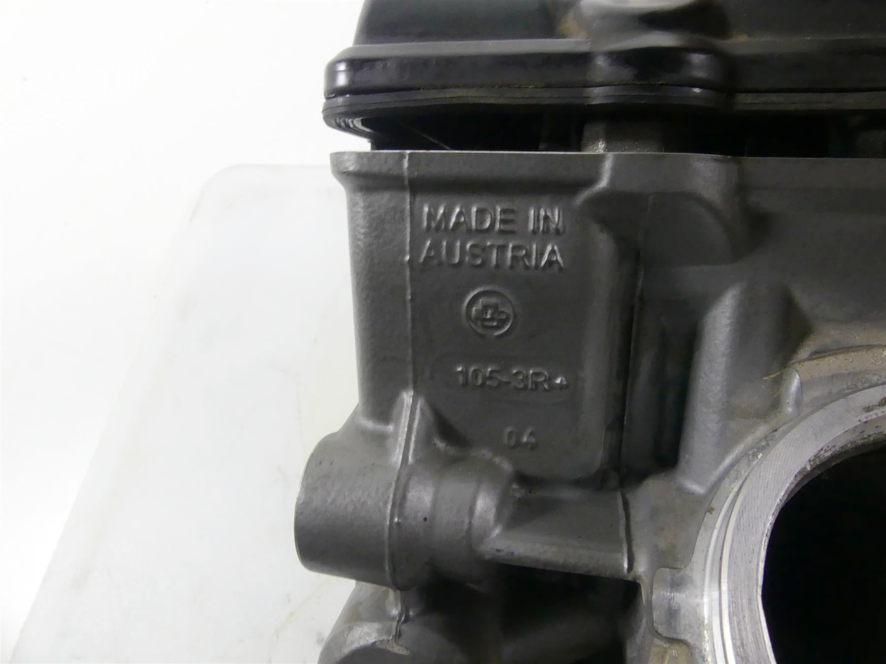 2015 KTM 1290 Adventure Front Cylinderhead Cylinder Head 6043602000024 {{ shop.shopifyCountryName }} - Mototech271