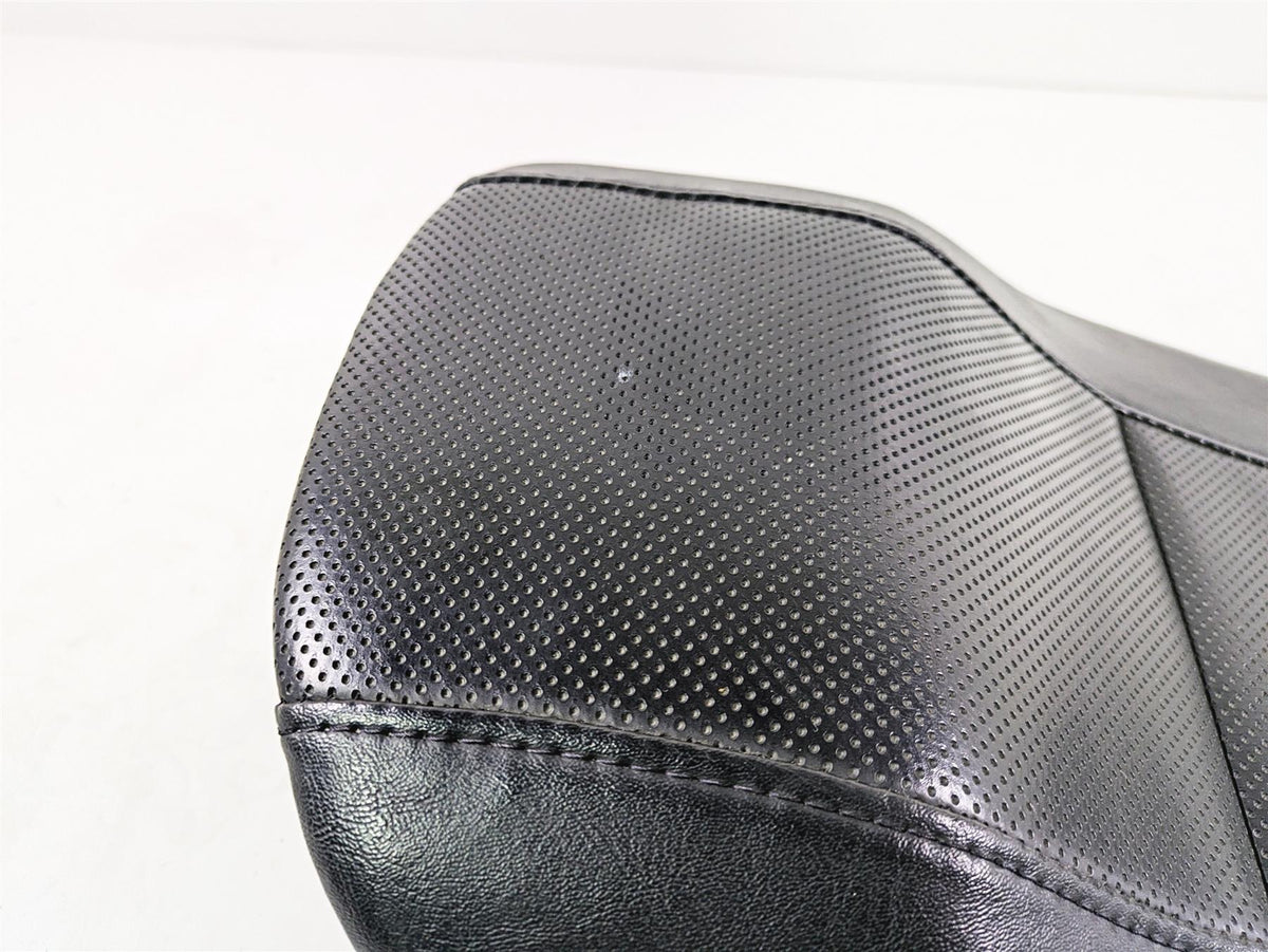 2006 Harley VRSCR Street V-Rod Front Rider Seat Saddle 52415-06 {{ shop.shopifyCountryName }} - Mototech271