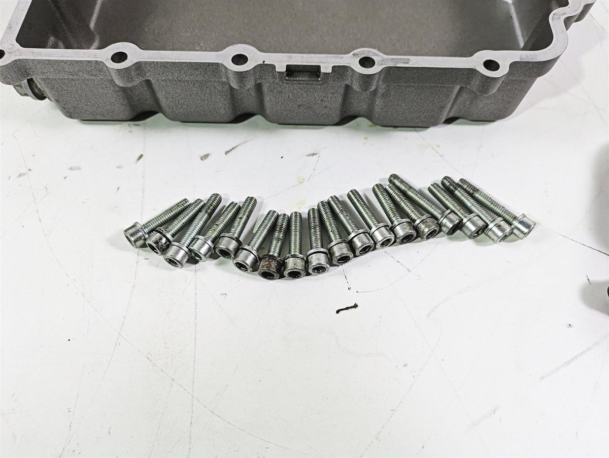 2010 Harley VRSCF Muscle Rod Oil Pan Engine Bottom Cover 26104-01K {{ shop.shopifyCountryName }} - Mototech271