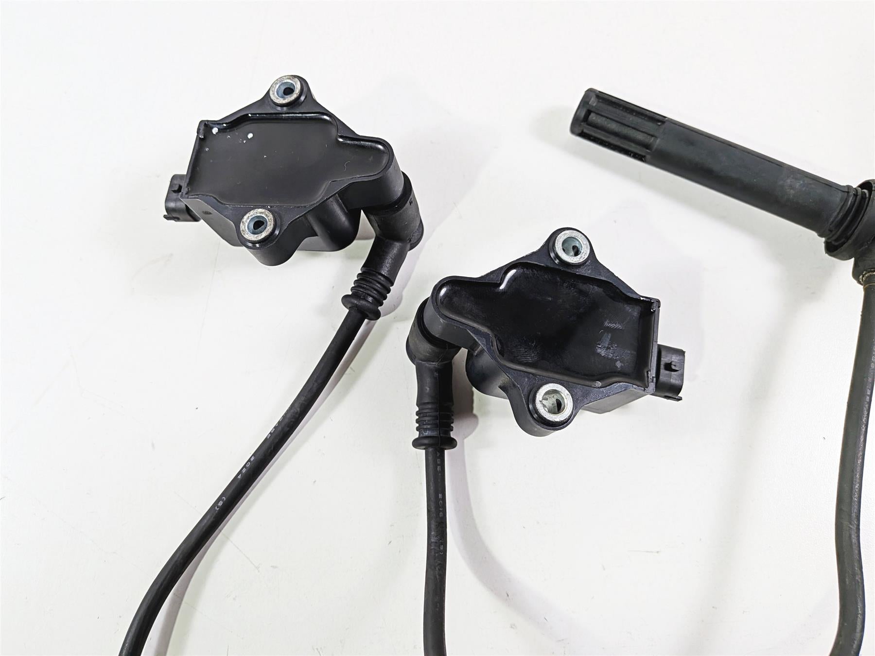 2017 Ducati 959 Panigale Set of 2 Eldor Ignition Coil Coils -Tested 38040221B-Mototech271