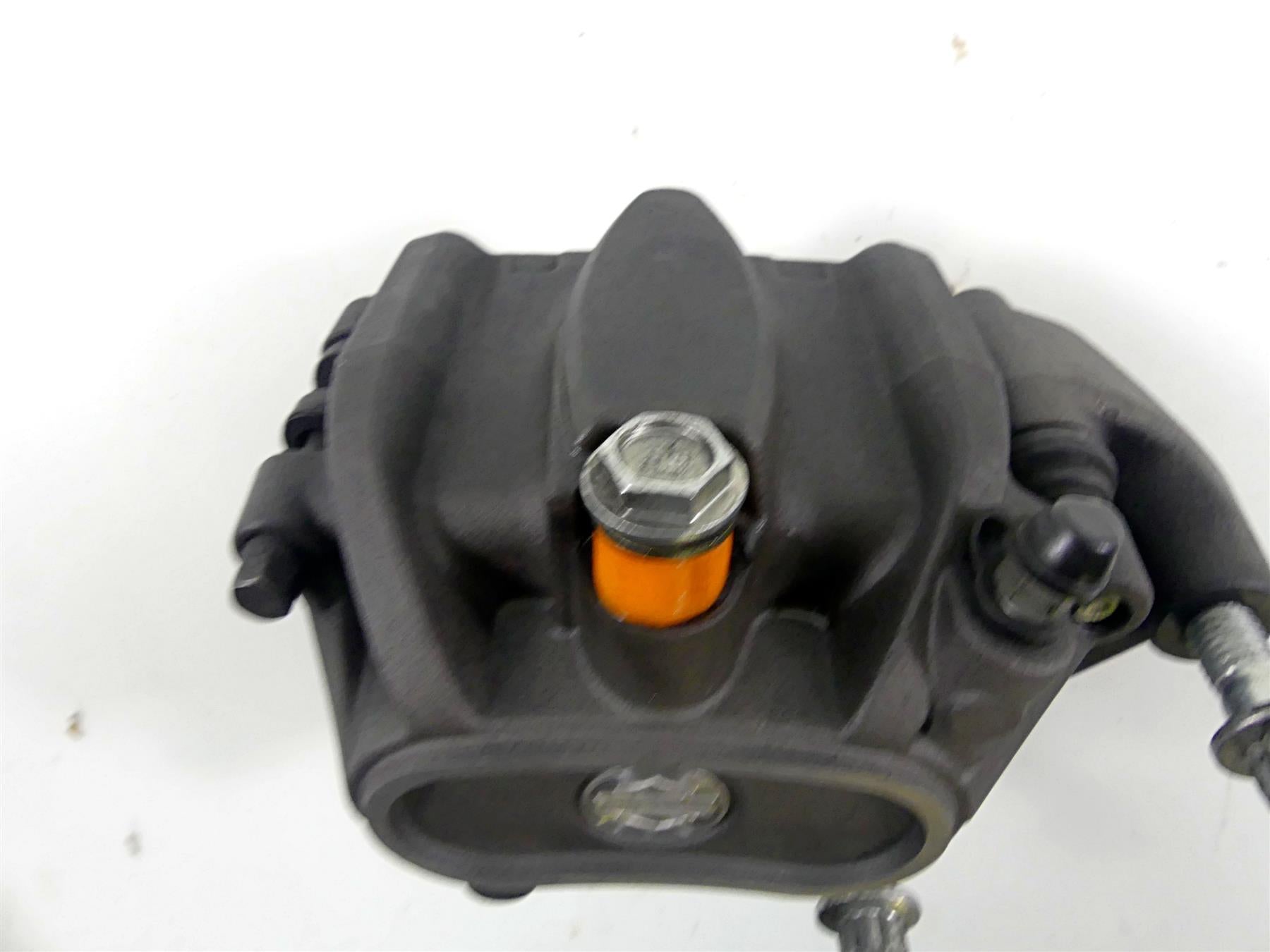 2017 Harley XL1200 CX Sportster Roadster Right Side Front Brake Caliper 41300032 {{ shop.shopifyCountryName }} - Mototech271