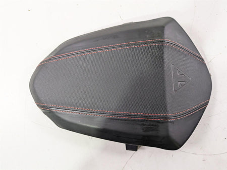 2019 Triumph Speed Triple RS 1050 Rear Passenger Seat Saddle T2307339 {{ shop.shopifyCountryName }} - Mototech271