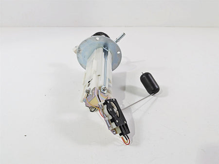2024 Suzuki GSXR 600 Fuel Gas Petrol Pump & Sending Unit -Tested 15100-14J01 {{ shop.shopifyCountryName }} - Mototech271