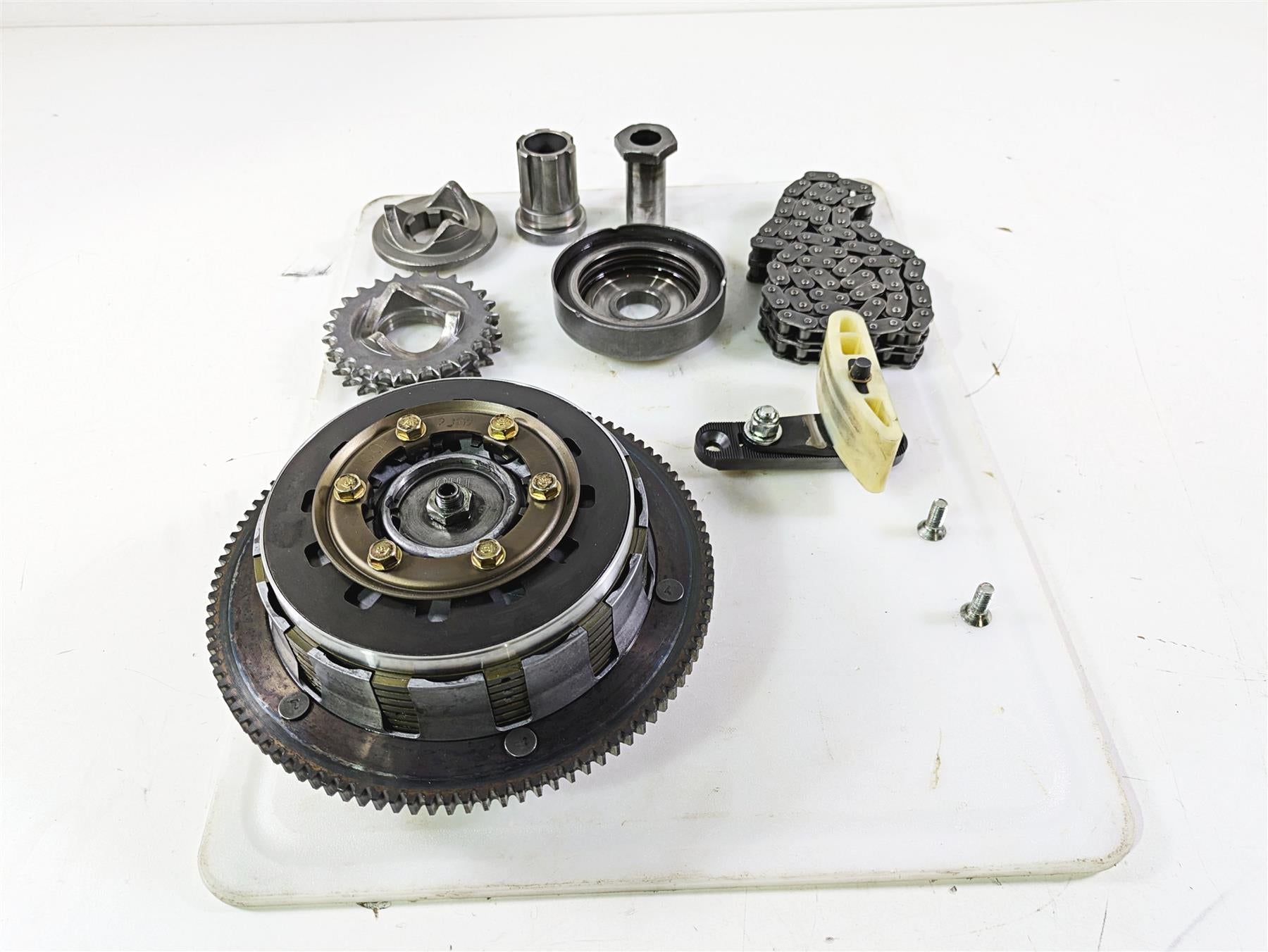 2003 Harley Softail FXSTDI Deuce 100th Primary Drive Clutch Kit 37802-98B {{ shop.shopifyCountryName }} - Mototech271