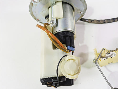 2008 Kawasaki VN1600 Vulcan Nomad Fuel Petrol Pump & Sender -Tested 49040-0008 {{ shop.shopifyCountryName }} - Mototech271