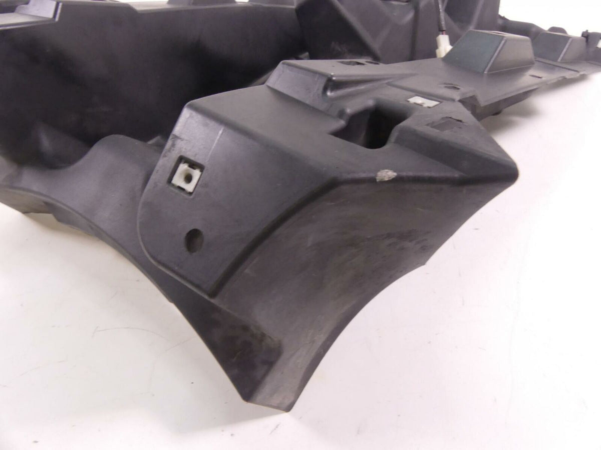 2010 Victory Vision Tour Rear Inner Fender Cover Fairing Panel 5437132 {{ shop.shopifyCountryName }} - Mototech271