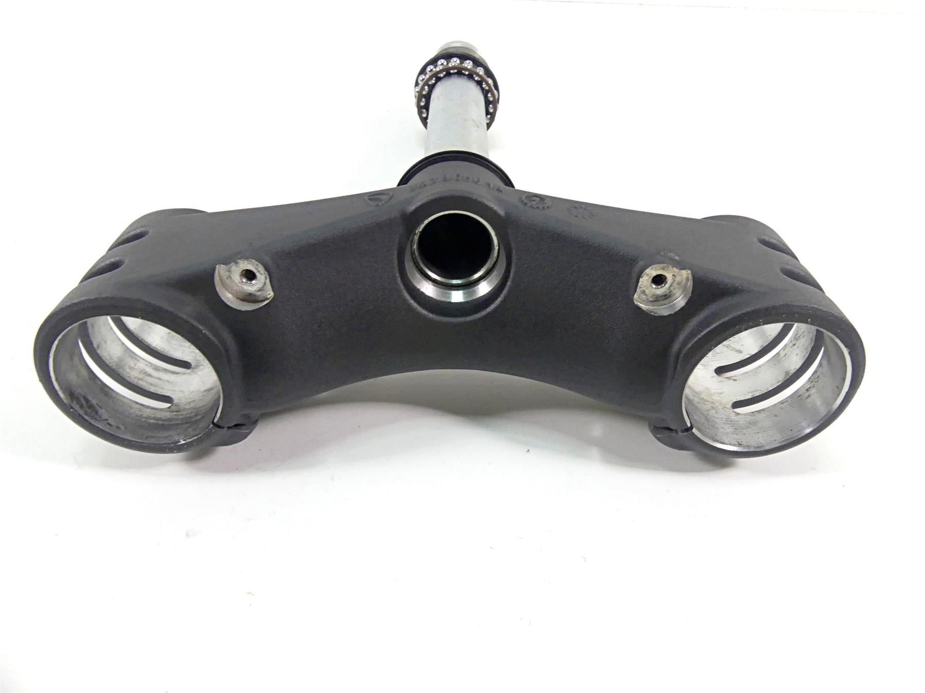 2012 Ducati Panigale 1199S Oem Ohlins Lower Triple Tree Steering Clamp 34230681A {{ shop.shopifyCountryName }} - Mototech271