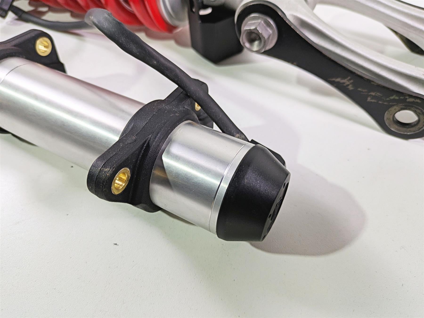 2024 Triumph Tiger 900 GT Rear Marzocchi Suspension Shock Damper T2057764 {{ shop.shopifyCountryName }} - Mototech271