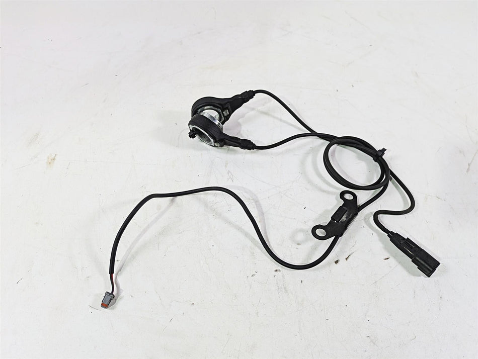 2018 Harley FXBR Softail Breakout Abs Brake Wheel Speed Sensor Set 41100080 {{ shop.shopifyCountryName }} - Mototech271