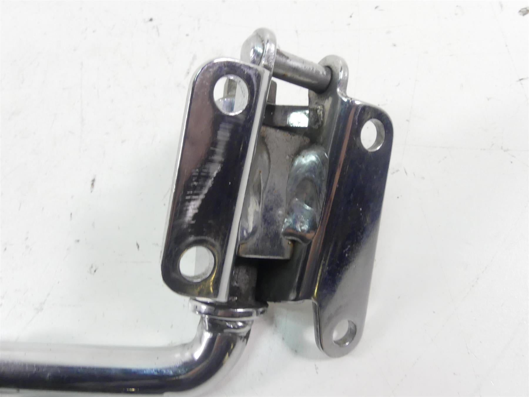 2005 Harley Touring CVO FLHTCSE Electra Glide Side Kick Stand Kickstand 50075-83 {{ shop.shopifyCountryName }} - Mototech271