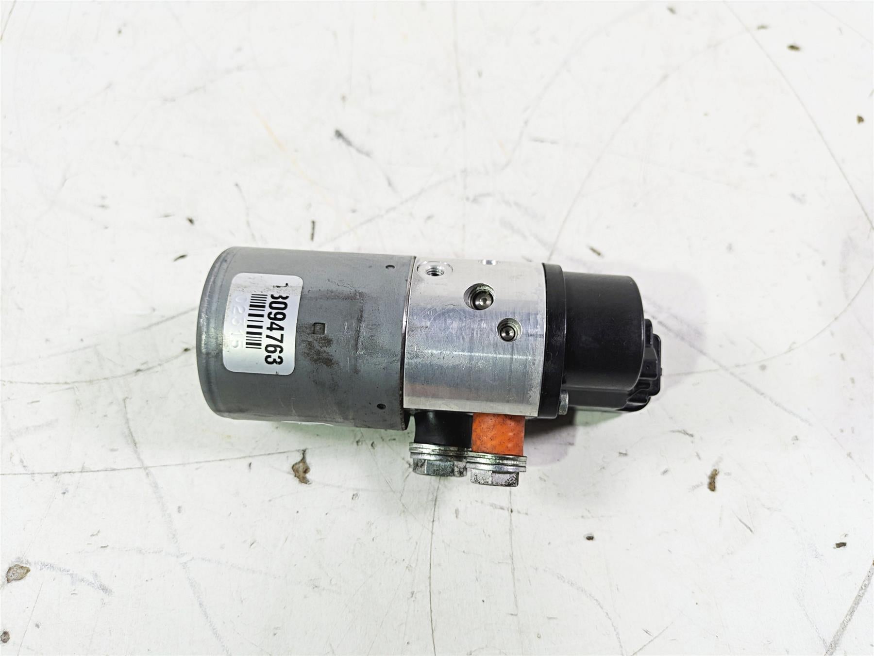 2016 Harley FLSTC Softail Heritage Rear Abs Pump Module Unit 41100037 {{ shop.shopifyCountryName }} - Mototech271