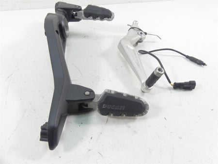 2018 Ducati Hypermotard 939 SP Right Footpeg Bracket Brake Pedal Set 82412101CA {{ shop.shopifyCountryName }} - Mototech271