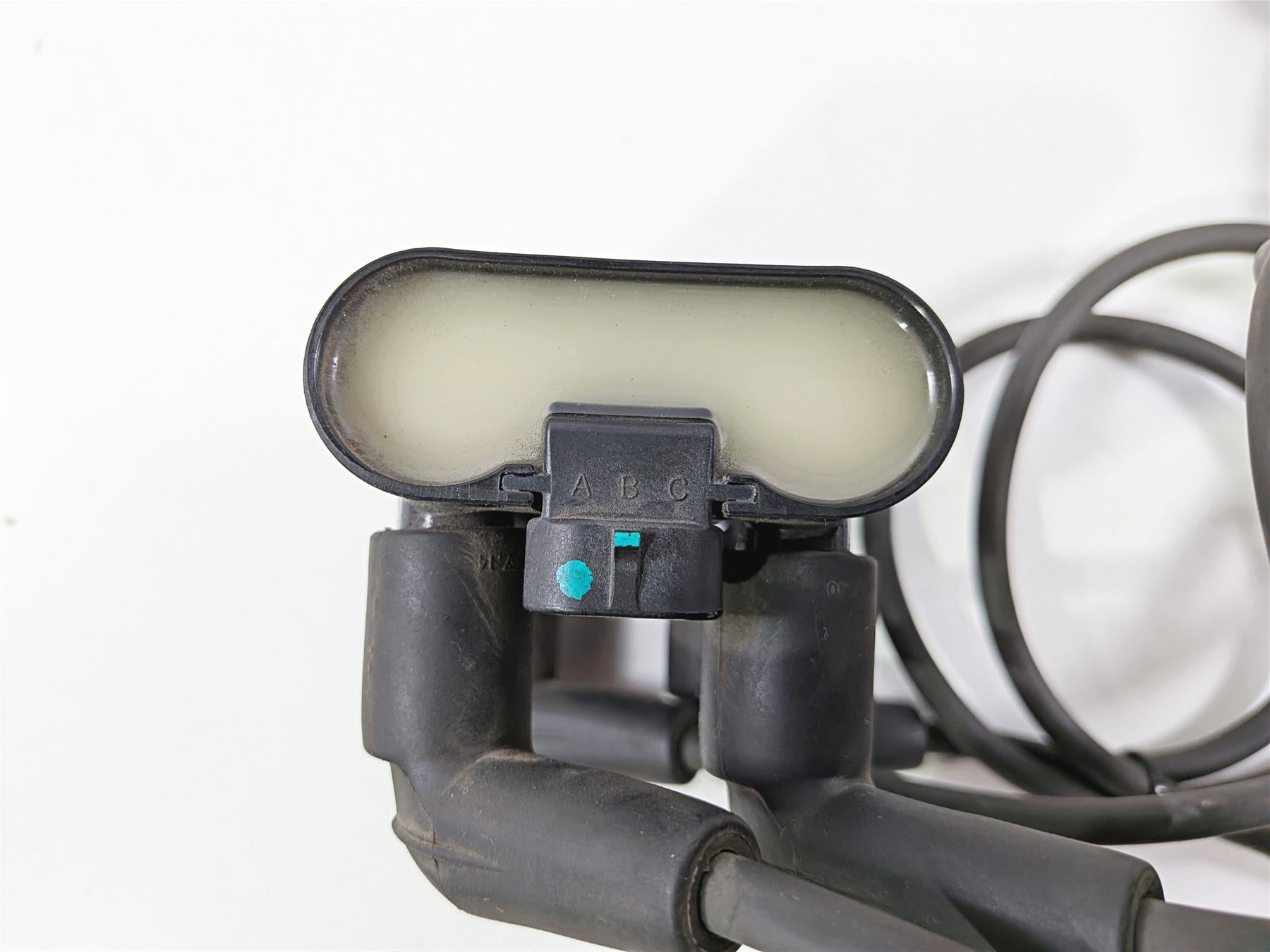 2018 Harley FLHTCU Touring Electra Glide Ignition Coil Wires & Plugs 31600017-Mototech271