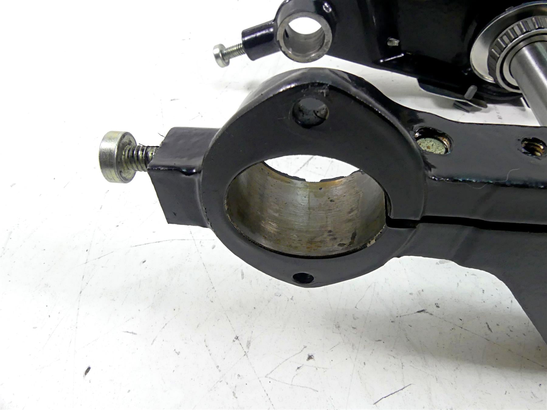 2002 Harley Touring FLHTC Electra Glide 41mm Upper Lower Triple Tree 45446-87A {{ shop.shopifyCountryName }} - Mototech271
