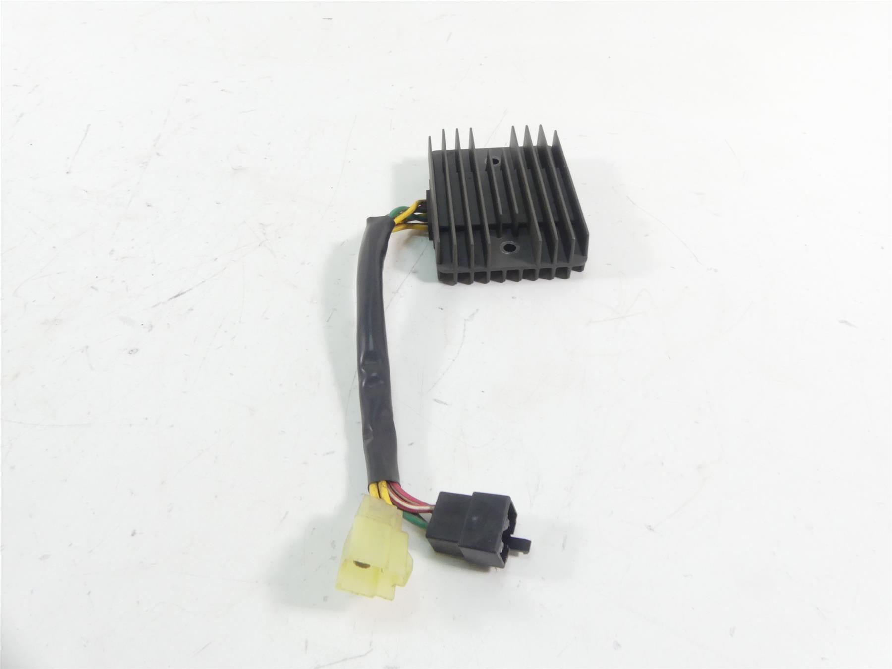 2011 Ducati Hypermotard 1100 SP Rectifier Voltage Regulator 54040111C {{ shop.shopifyCountryName }} - Mototech271