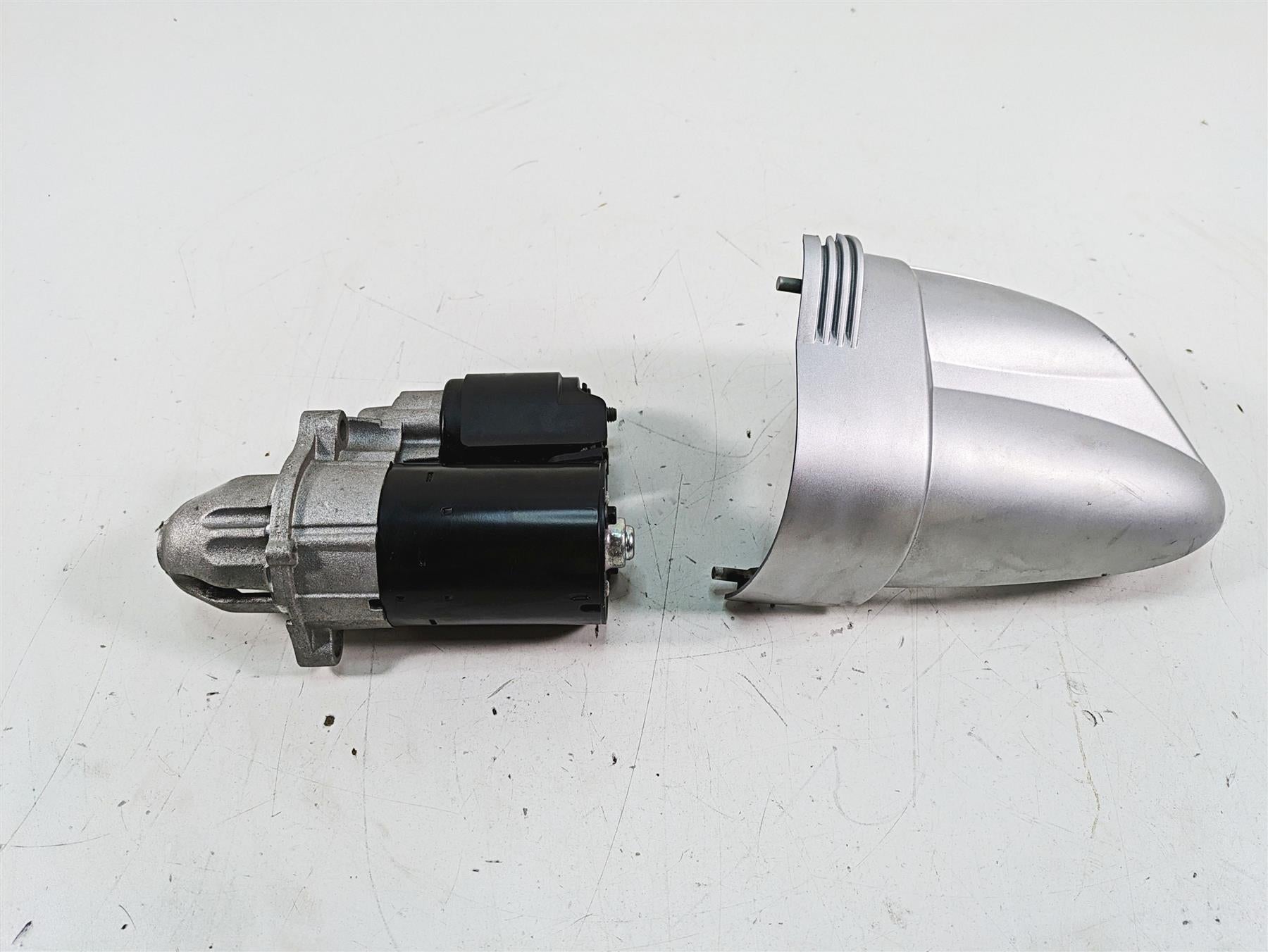 2007 BMW R1200GS K255 Adv Engine Starter Motor & Cover 12417712231 7682099 {{ shop.shopifyCountryName }} - Mototech271