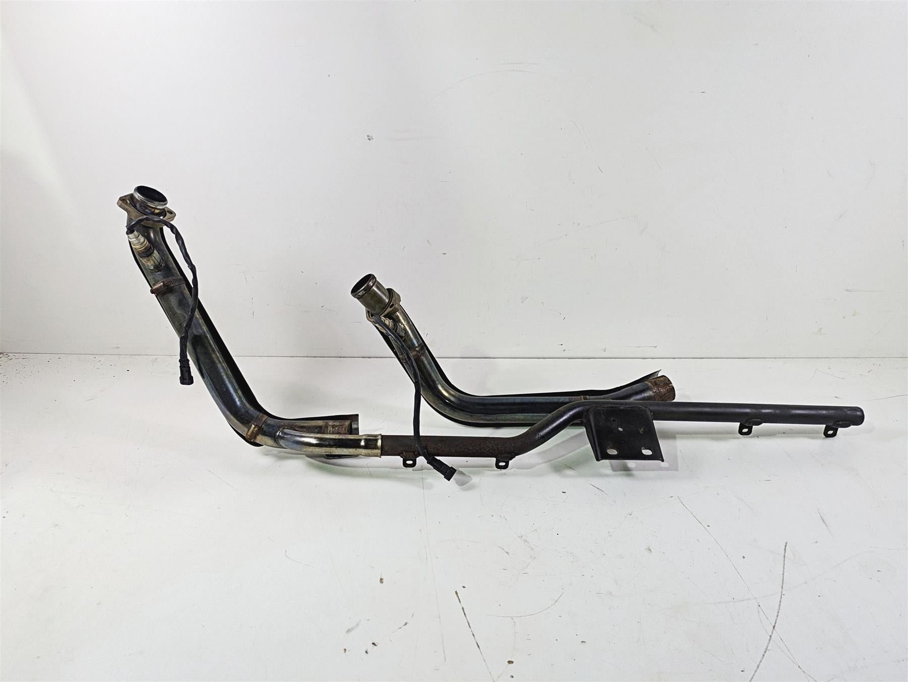 2008 Harley FLSTC 105TH Softail Heritage Oem Exhaust Header Mount Set 66781-07 {{ shop.shopifyCountryName }} - Mototech271