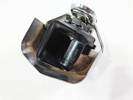 2011 Harley FXDF Dyna Fat Bob Horn & Chrome Cover 61300478A {{ shop.shopifyCountryName }} - Mototech271