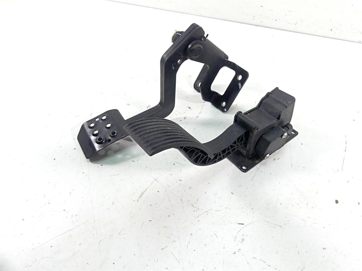 2021 CFMoto Zforce 950 Sport Foot Brake Pedal Lever Set 5BY0-105000 5HY0-082000 {{ shop.shopifyCountryName }} - Mototech271