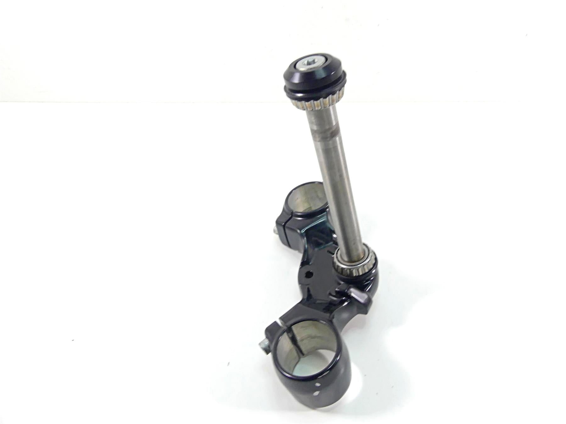 2017 Harley XL1200 CX Sportster Roadster Lower Triple Tree Clamp 56mm 45900107 {{ shop.shopifyCountryName }} - Mototech271