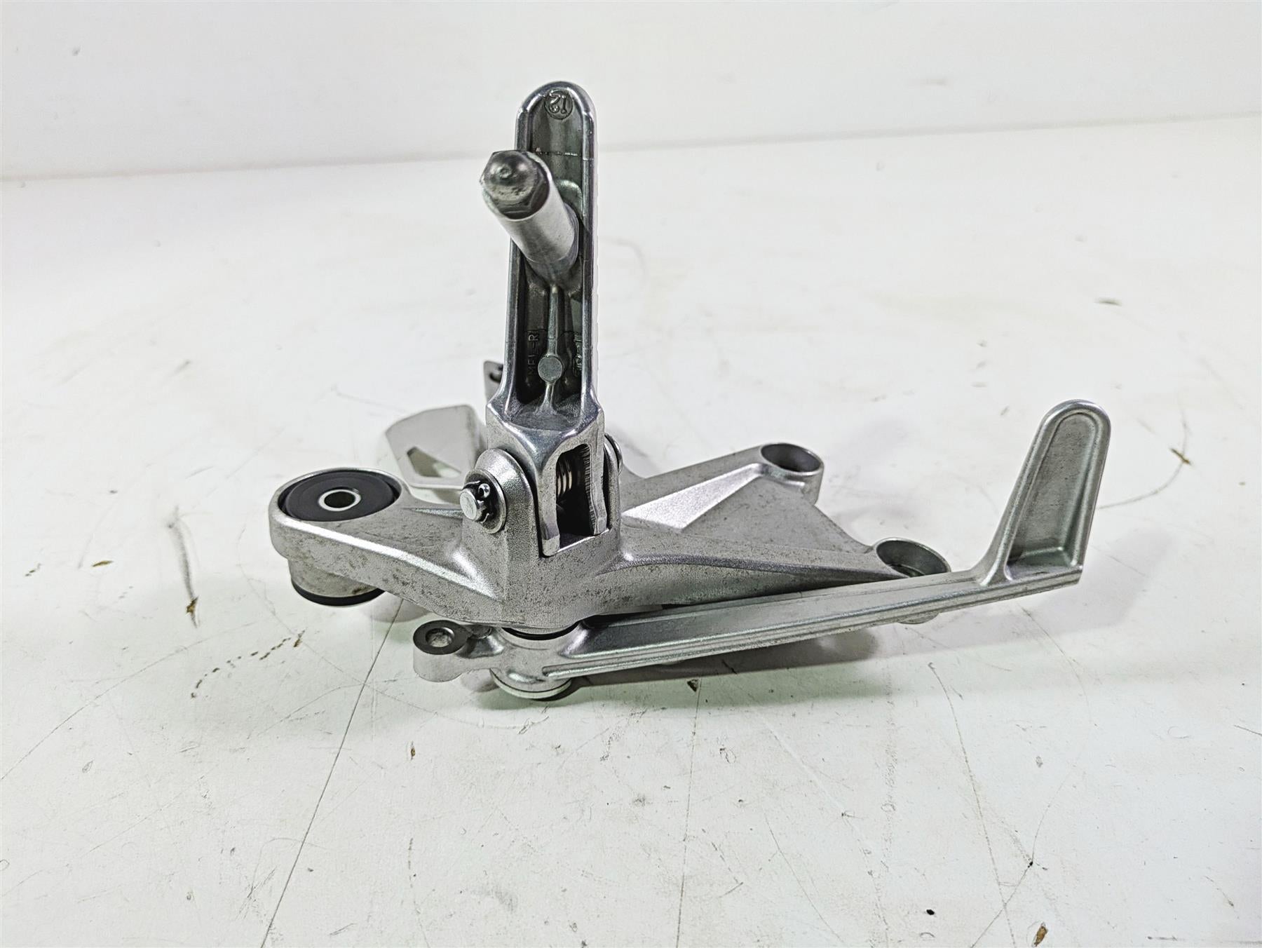 2008 Honda CBR1000RR SC59 Right Front Foot Peg & Brake Pedal Set 50600-MFL-000 {{ shop.shopifyCountryName }} - Mototech271