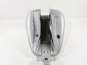 2010 Harley Touring FLHX Street Glide Silver Fuel Gas Petrol Tank 61356-08 | Mototech271