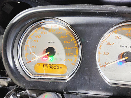 2017 Harley Touring FLTRXS Road Glide Gauges Speedometer -Read 70900124B {{ shop.shopifyCountryName }} - Mototech271