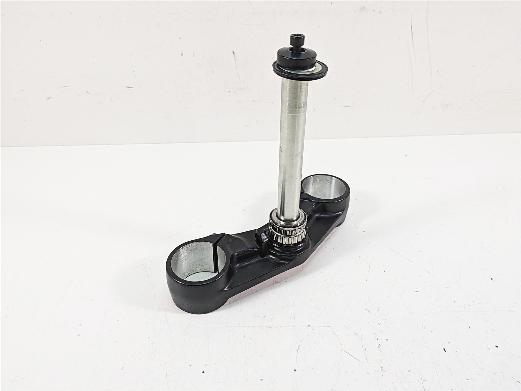 2022 Harley RA1250 S Pan America Lower Triple Tree Steering Clamp 45900241 {{ shop.shopifyCountryName }} - Mototech271